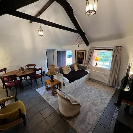 Private Thatched - With Views