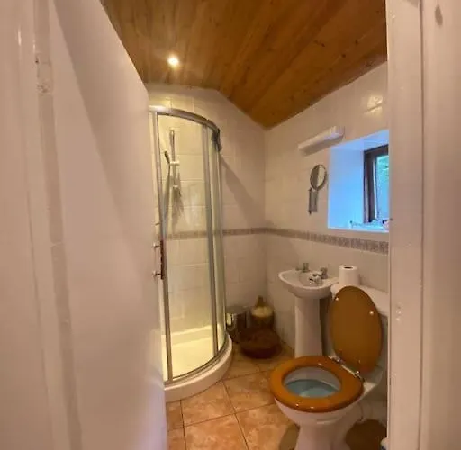 Private Thatched - With Views Tatil Evi Neustift im Stubaital