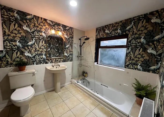Private Thatched - With Views Dom wakacyjny